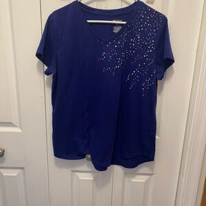 tek gear Royal Blue V-Neck Short Sleeve Tee with Star design